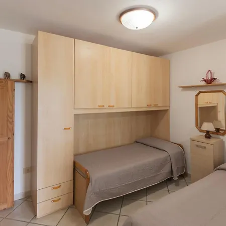 Apartment Lentisco By Elbasummer *