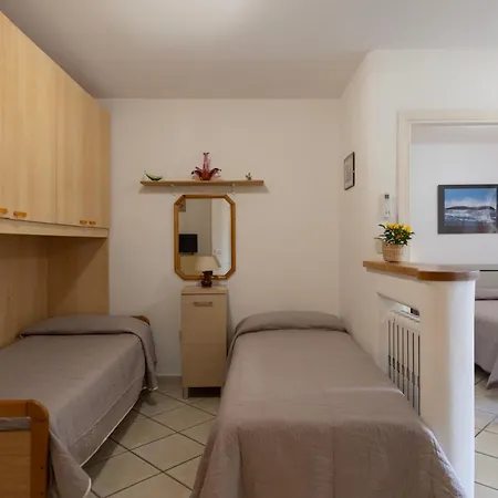 Apartment Lentisco By Elbasummer