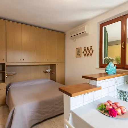 Apartment Lentisco By Elbasummer *